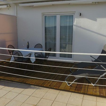 Apartmani Raos Dugi Rat Ngoại thất bức ảnh